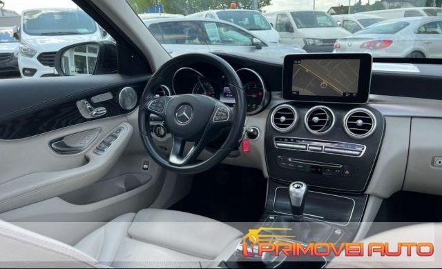 MERCEDES-BENZ C 220 d AMG LINE