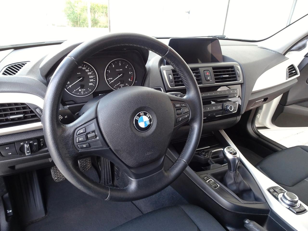 BMW 114d Advantage 5 PORTE NAVI/USB/NEOPATENTATI