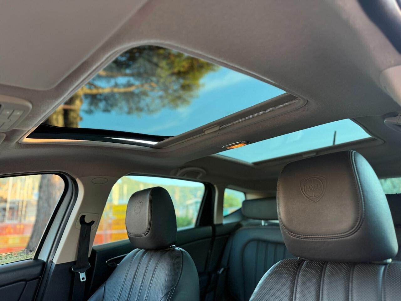 Lancia Delta 1.4 T-Jet 120 CV Gold Ecochic GPL,tetto apribile,pelle,cerchi 17,cruise control,comandi al volante,blu&me,sensori di parcheggio,full