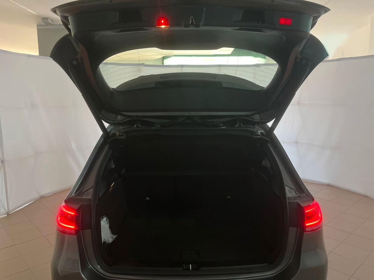 Mercedes-benz B 180 d Business Extra