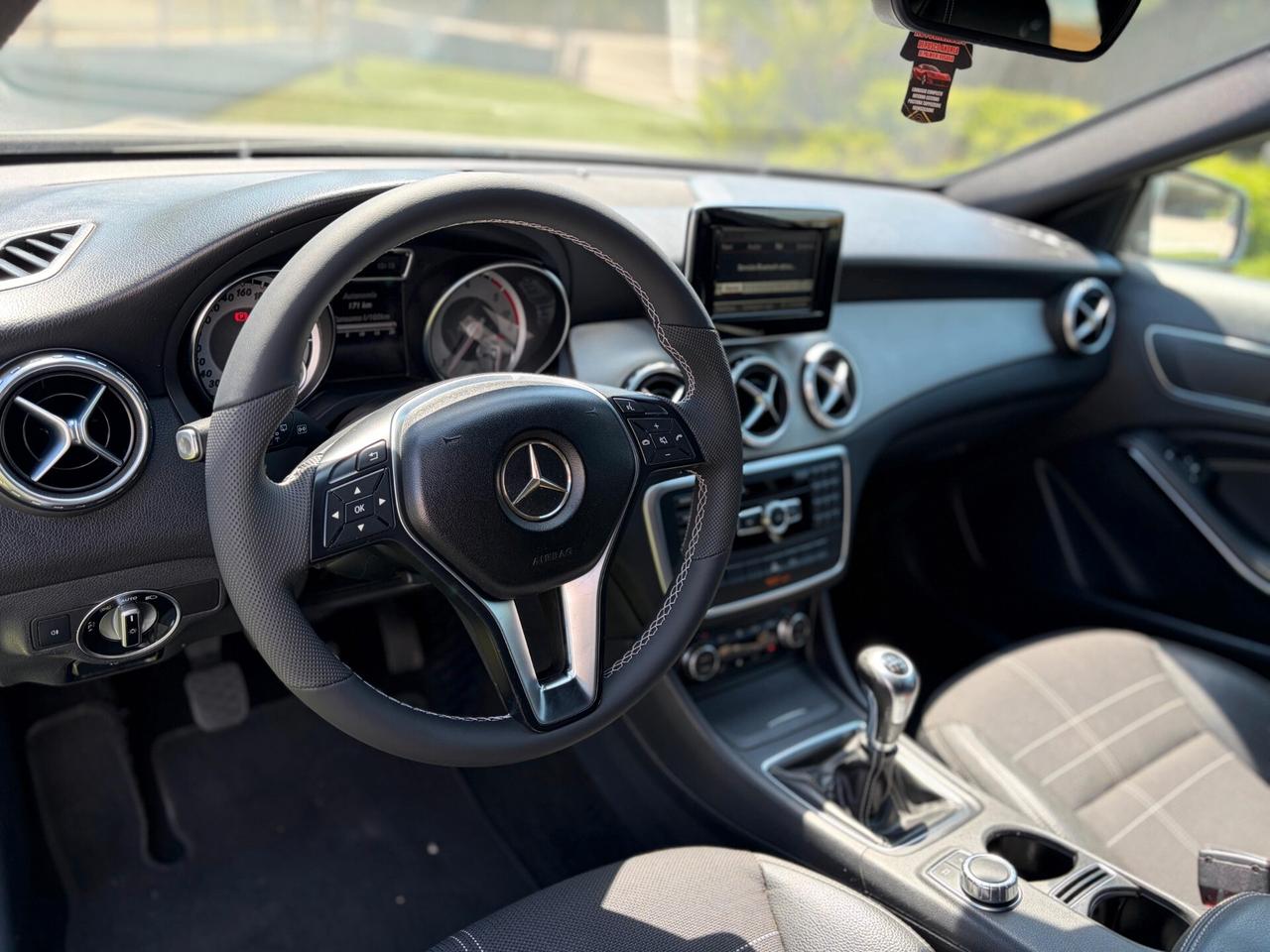 Mercedes-benz GLA 200 CDI Sport