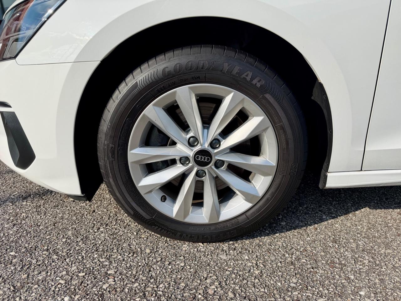 Audi A3 SPB 30 TDI S line edition