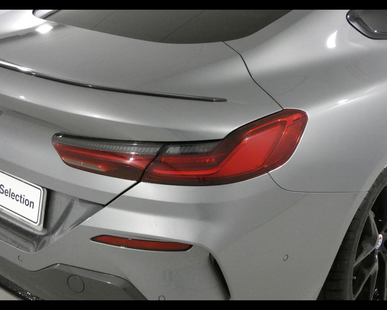 BMW Serie 8 (G15/F92) - 840i xDrive Coupé