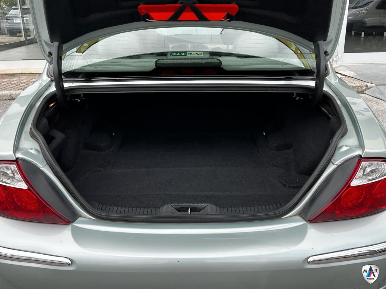 Jaguar S-Type 3.0 V6 Executive
