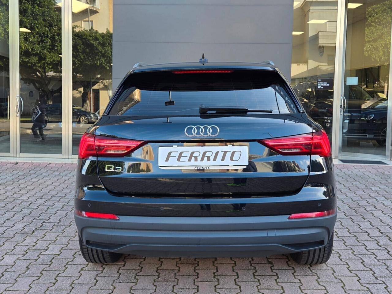 Audi Q3 35 TDI S tronic 150 cv