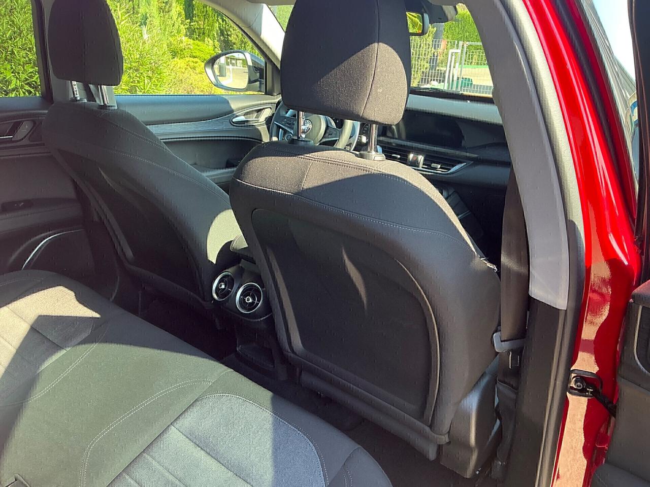 Alfa Romeo Stelvio 2.2 Turbodiesel 160 CV AT8 RWD 2019