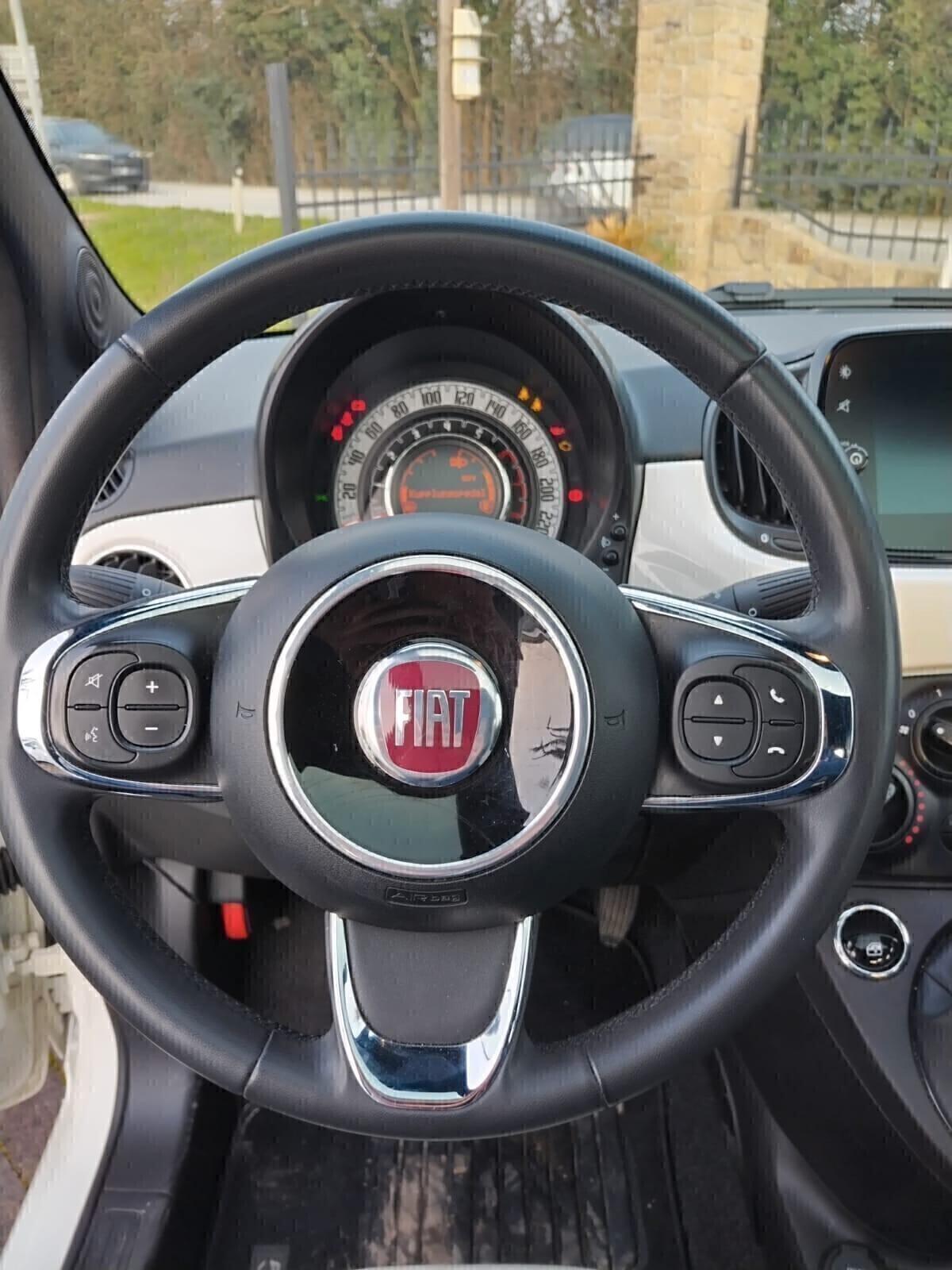 FIAT 500 DOLCEVITA HYBRID