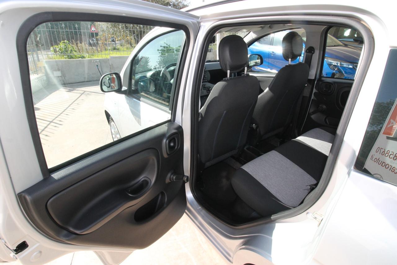 Fiat Panda 1.2 Lounge 69cv |43.000 km | 2019