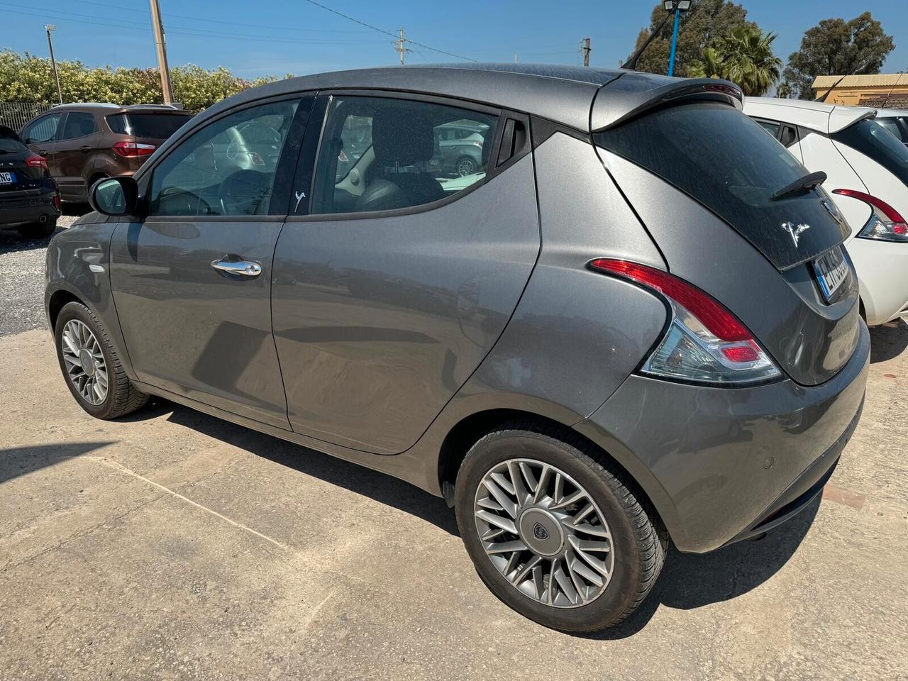 Lancia Ypsilon 1.3 MJT 16V 95 CV 5 porte S&S Gold