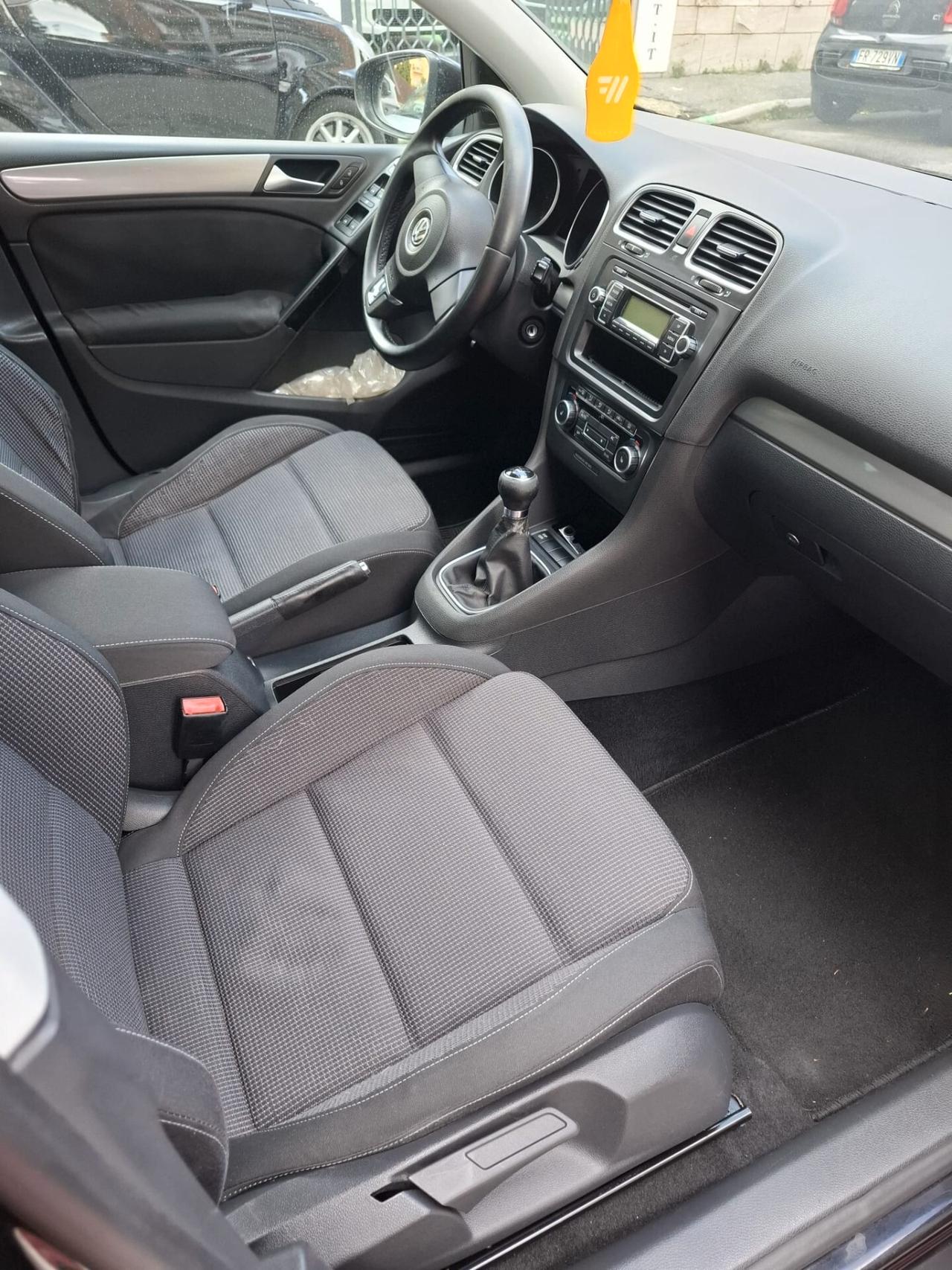 Volkswagen Golf 1.6 TDI DPF 5p. Highline