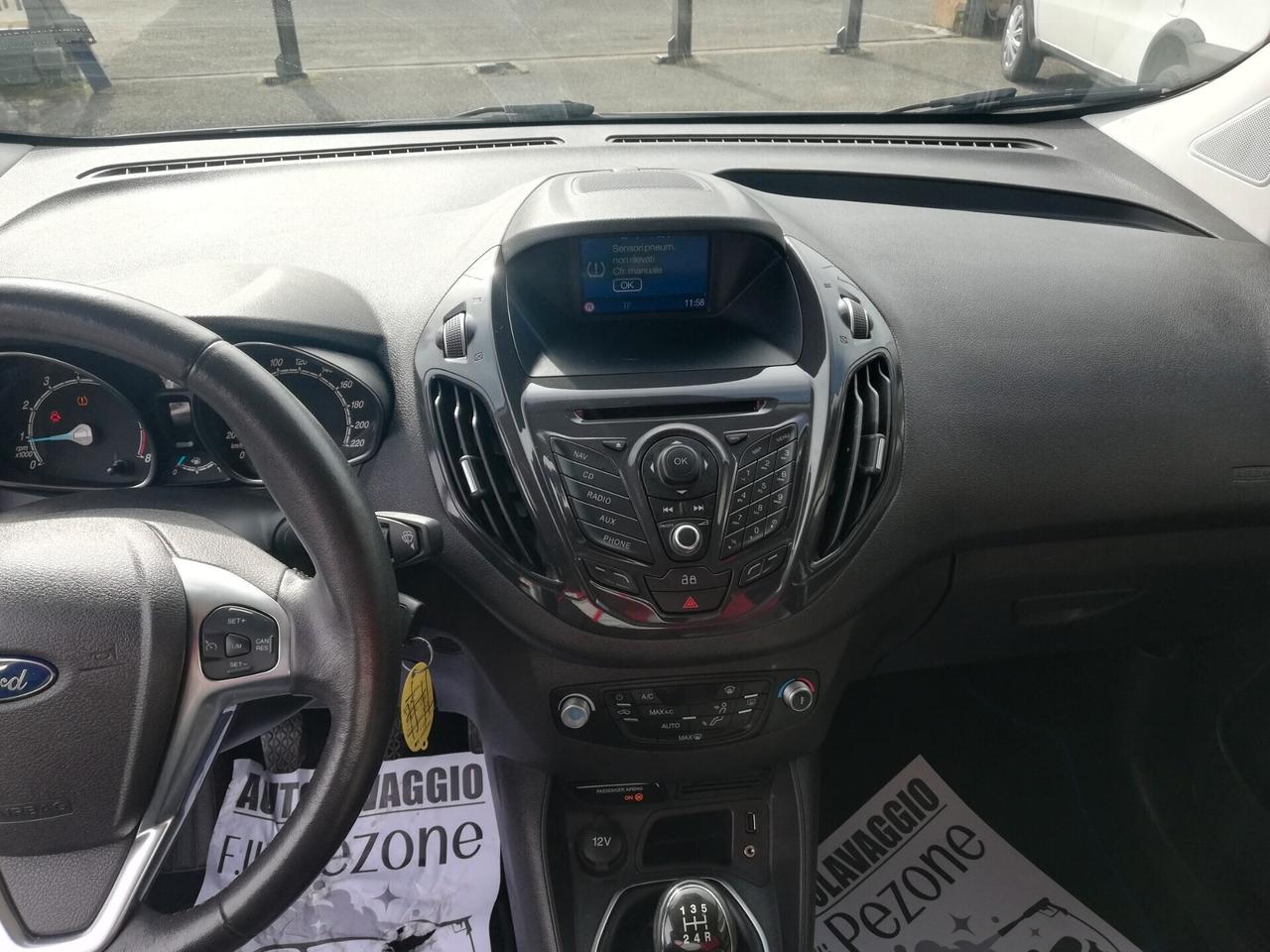 Ford Tourneo Courier 1.0 EcoBoost 100 CV Titanium
