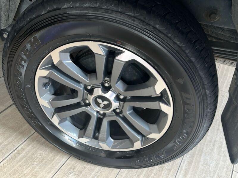 Mitsubishi L200 L200 2.3 D Club Cab 4x4 Easy Select Invite