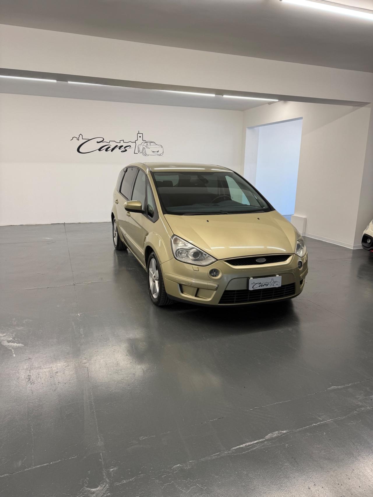 Ford S-Max 2.0 TDCi 140CV Titanium