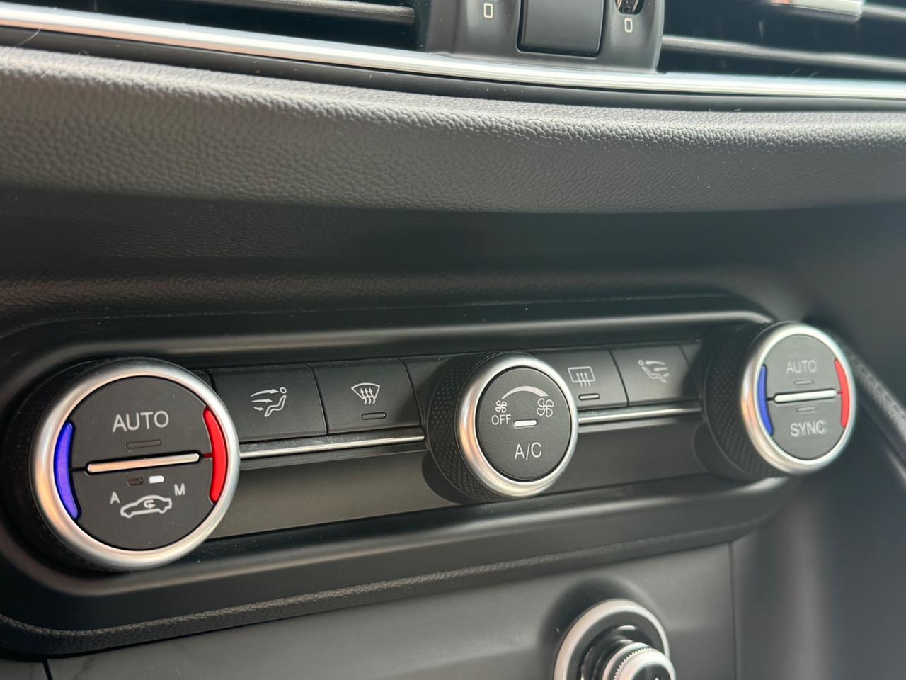 Alfa Romeo Stelvio 2.2 Executive Q4 210cv auto cerchi 20”