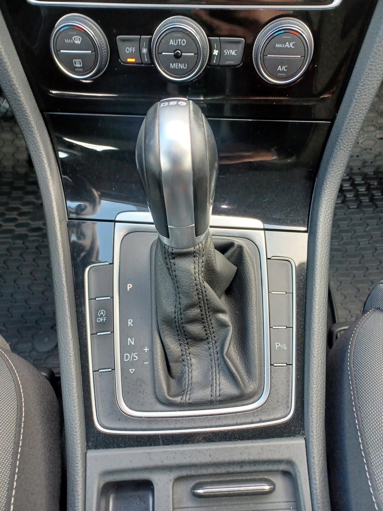 Volkswagen Golf 1.6 TDI DSG 5p. Highline 2016