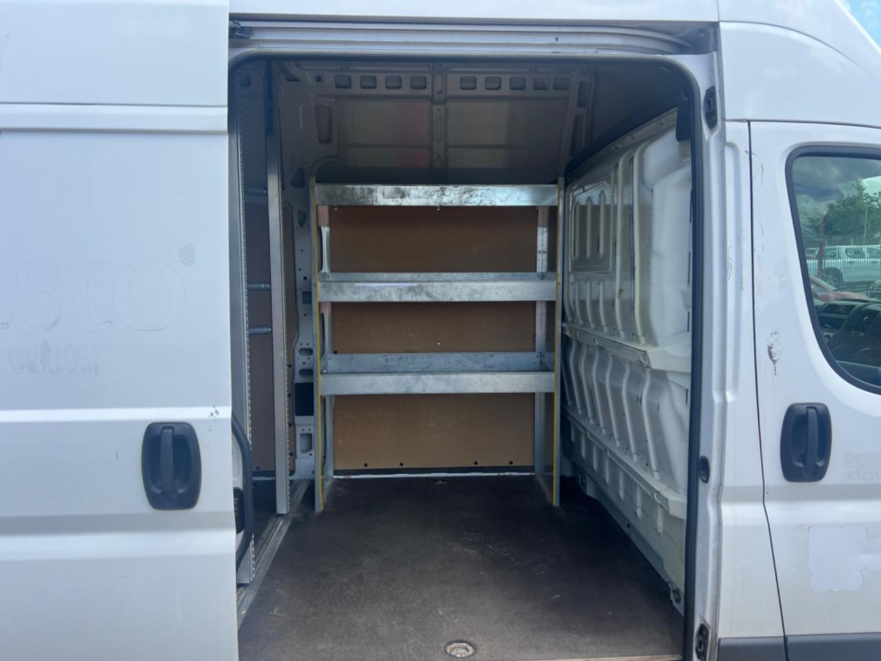 Fiat Ducato maxi. Distribuzione eseguita
