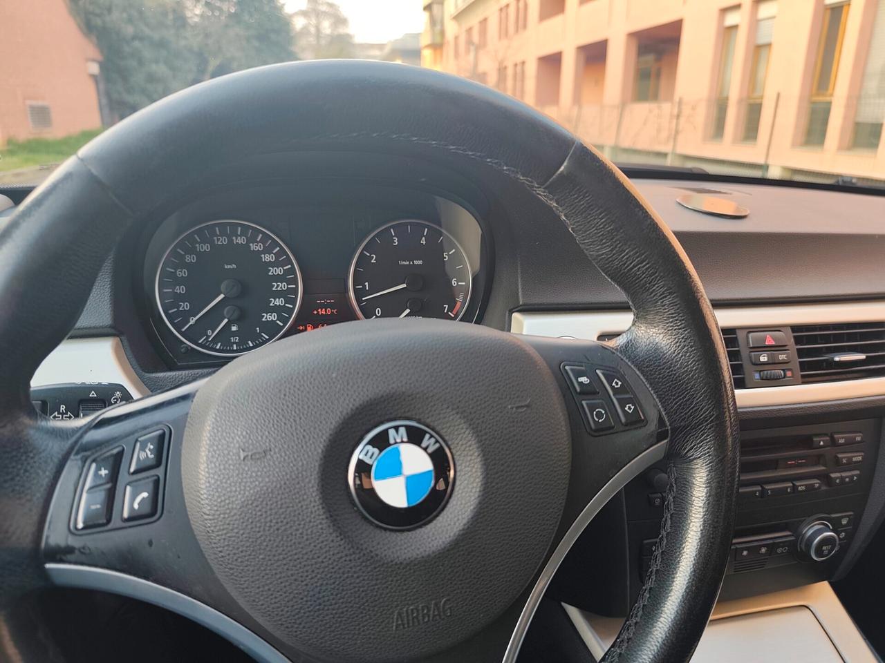 Bmw 320i Benz euro 4 Touring MSport