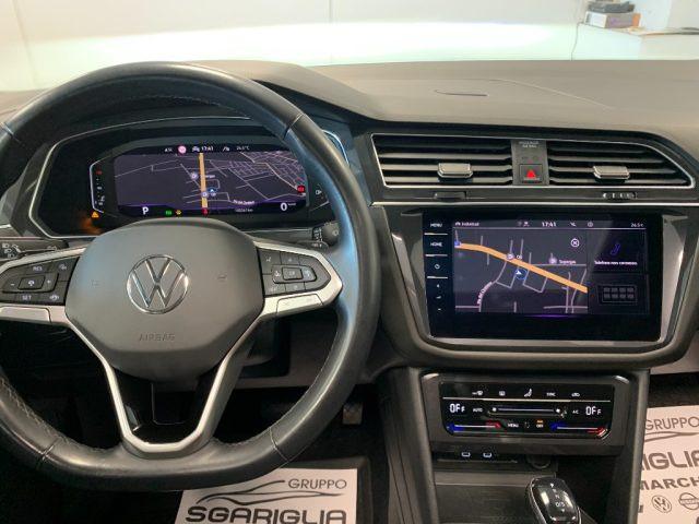VOLKSWAGEN Tiguan Allspace Tetto Apribile 2.0 TDI SCR DSG Elegance Automatico
