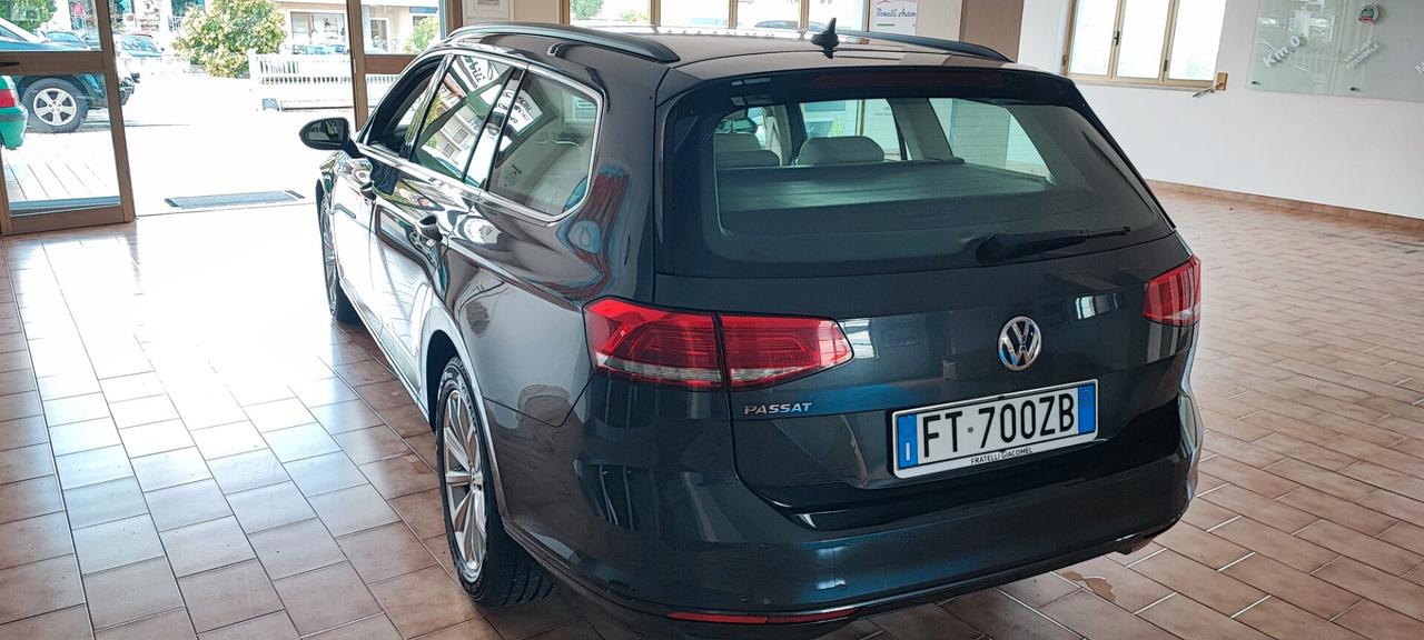 Volkswagen Passat Variant 2.0 TDI DSG Business BlueMotion Tech