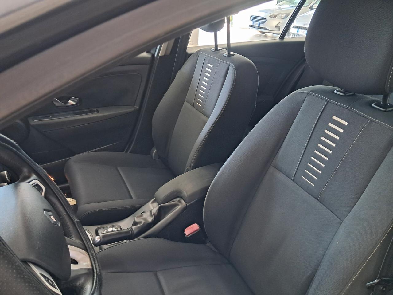 Renault Megane Mégane 1.5 dCi 110CV SporTour Attractive