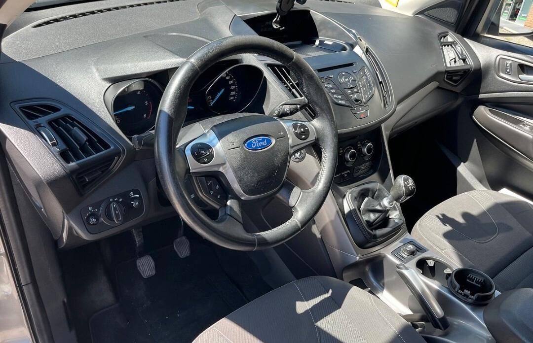 Ford Kuga 2.0 TDCI 150 CV S&S 2WD Business