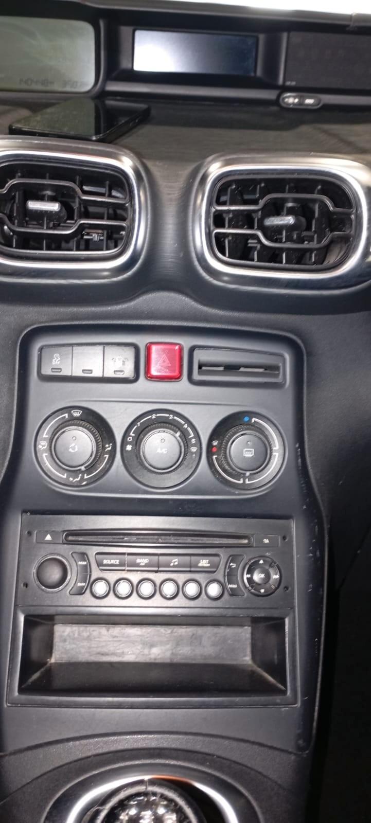 Citroen C3 Picasso del 2015- 1400 GPL 140,000 KM -