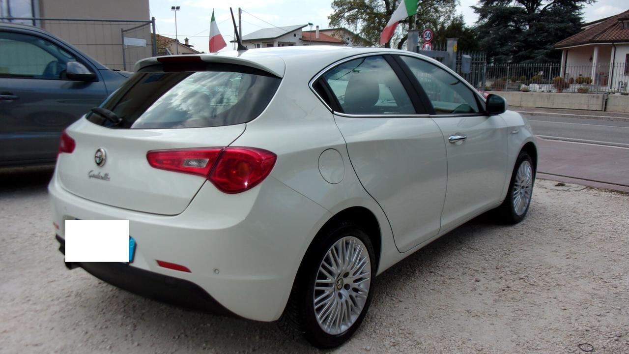 Alfa Romeo Giulietta 1.4 Turbo 120 CV GPL Distinctive