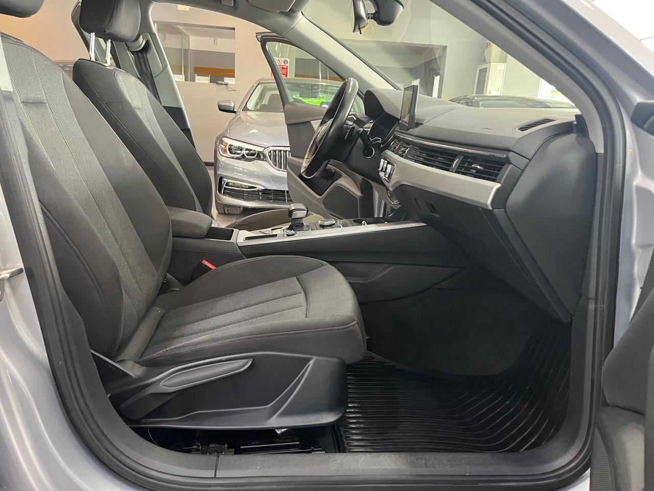 Audi A4 Avant 2.0 tdi Business 150cv s-tronic
