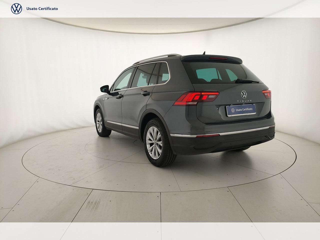2.0 TDI Life 150 CV DSG