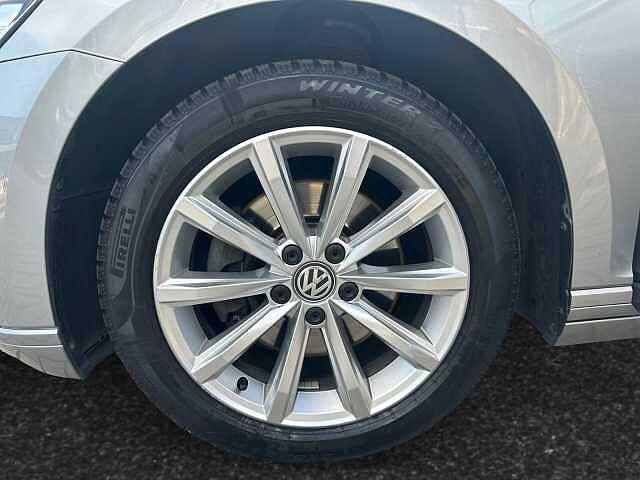 Volkswagen Passat Variant 2.0 TDI DSG Executive B.Tech. 150 CV