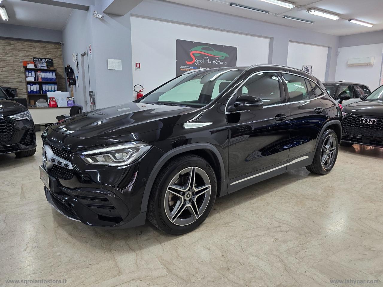 MERCEDES-BENZ GLA 200 d Automatic Premium