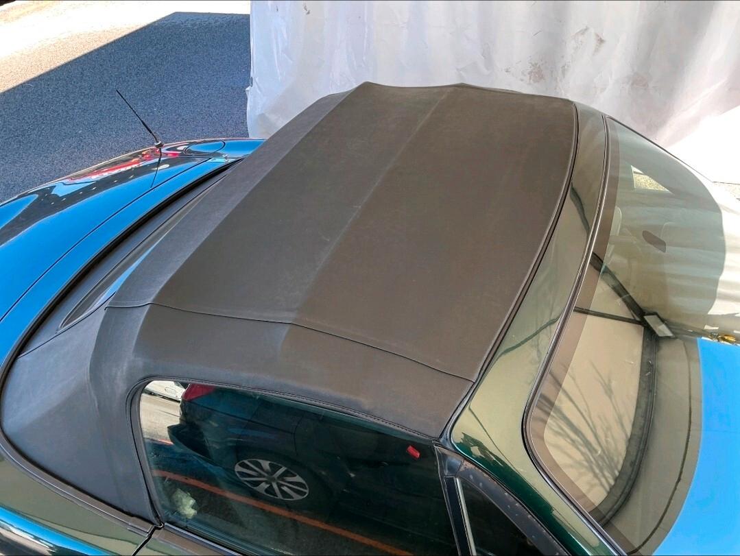 Mazda MX-5 1.6i 16V cat