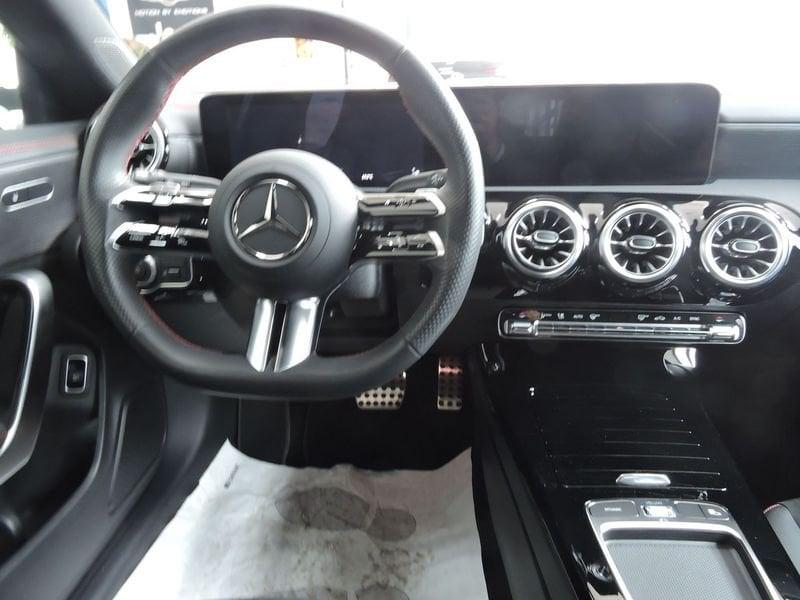 Mercedes-Benz CLA S.Brake CLA 200 Automatic Shooting Brake AMG Line Edition