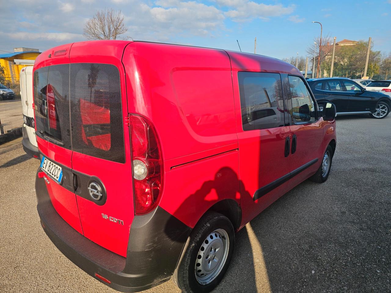 Opel Combo 1.6 CDTi 105CV PC-TA Elective