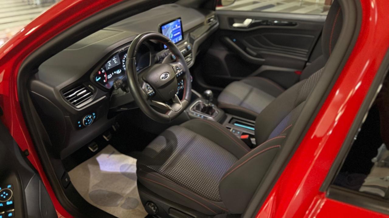 Ford Focus 1.0 EcoBoost Hybrid 125 CV ST-Line 2021 TETTO