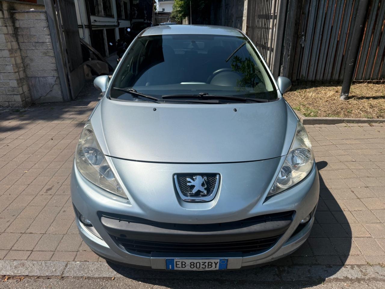 Peugeot 207 1.4 8V 75CV 5p. Energie Sport ECO GPL