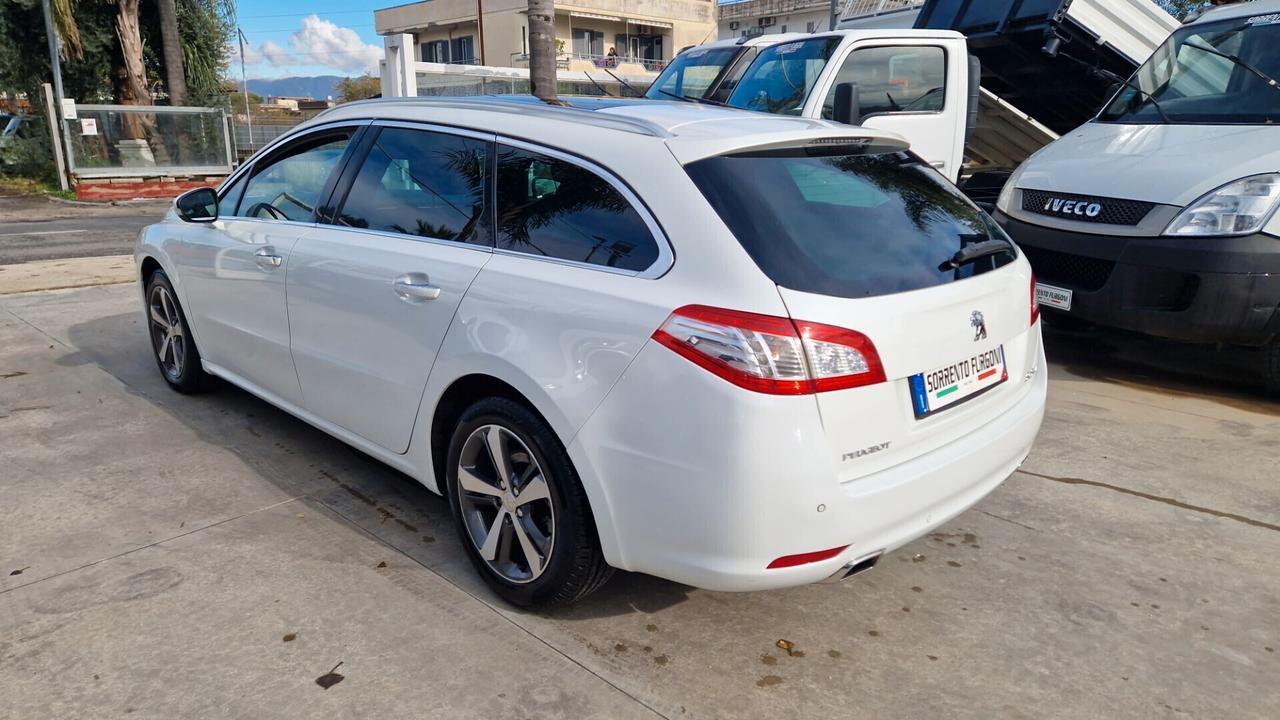 Peugeot 508 2.2 HDi 204CV aut. SW Ciel GT -2013