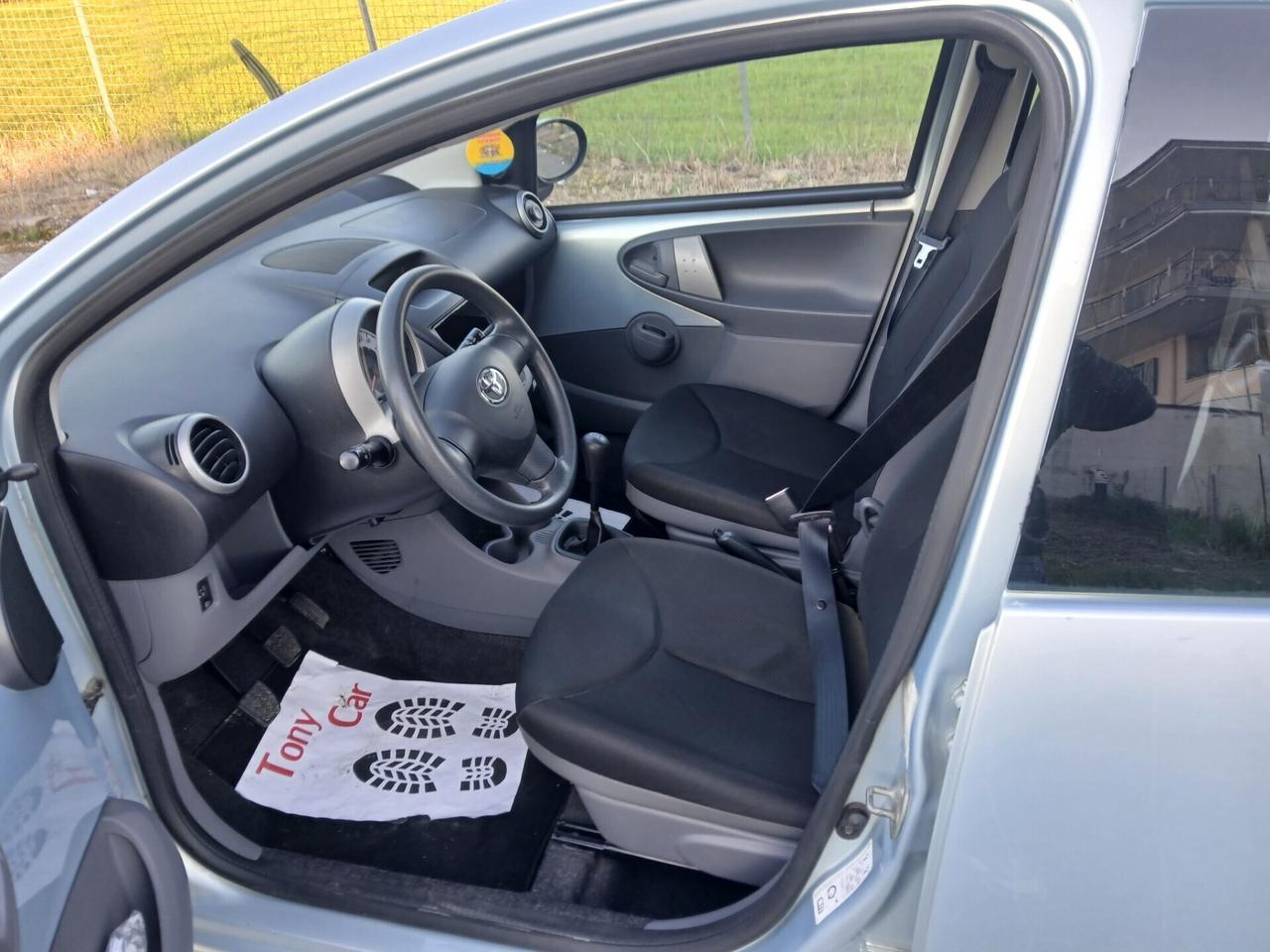 Toyota Aygo 1.0 12V 5 porte Solo 50 MILA KM