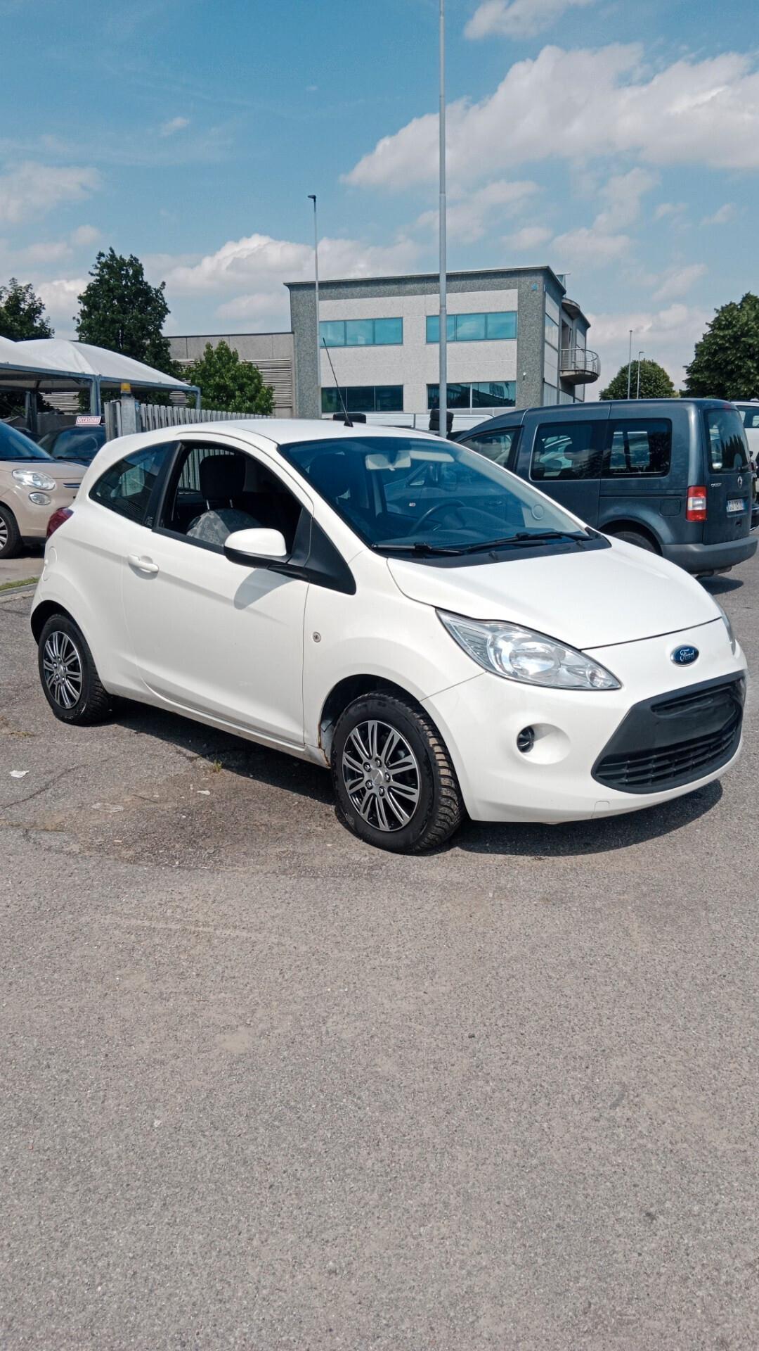 Ford Ka Ka+ 1.2 8V 69CV Titanium