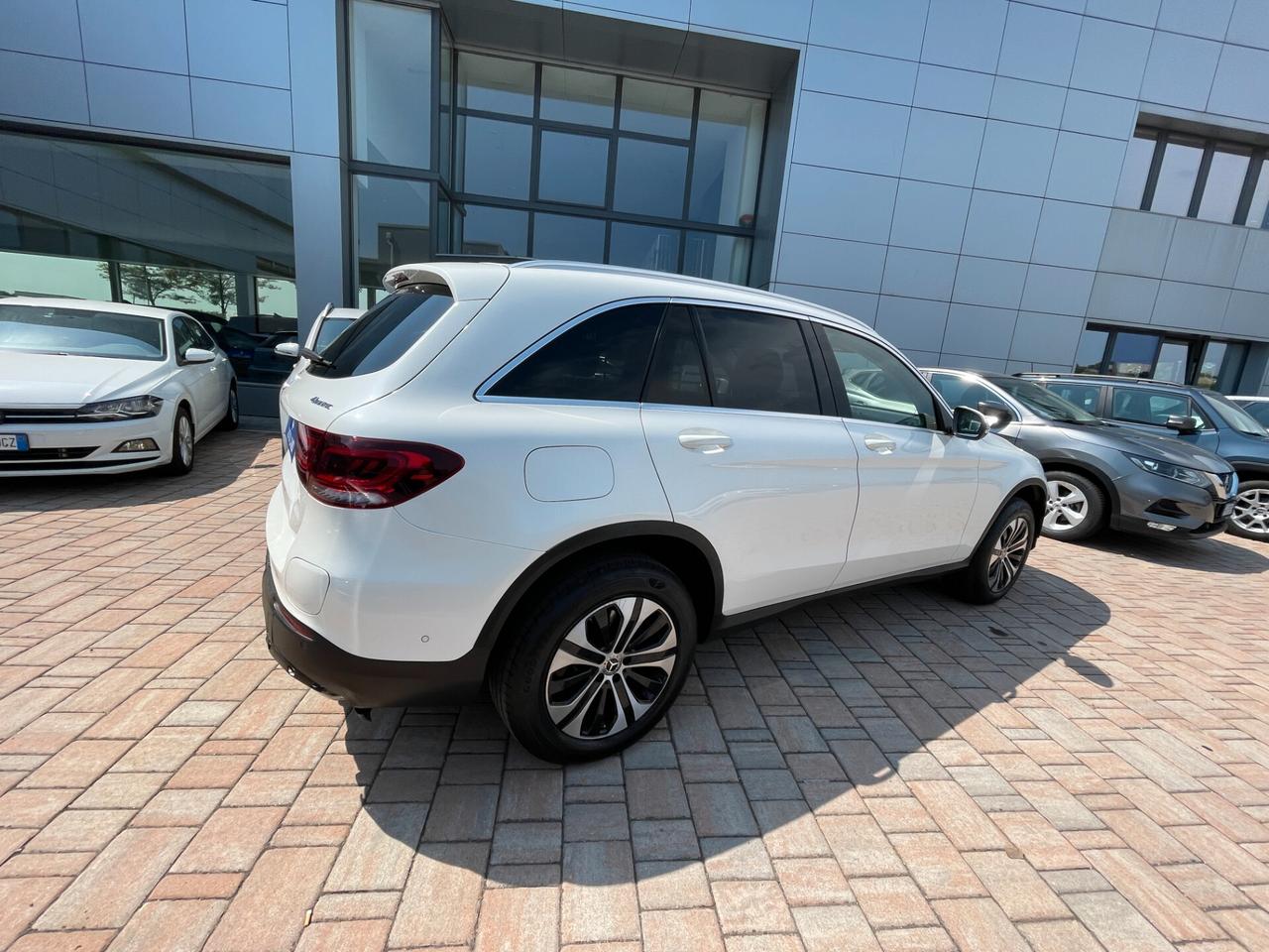 Mercedes-benz GLC 300 de 4Matic Plug-in hybrid Sport