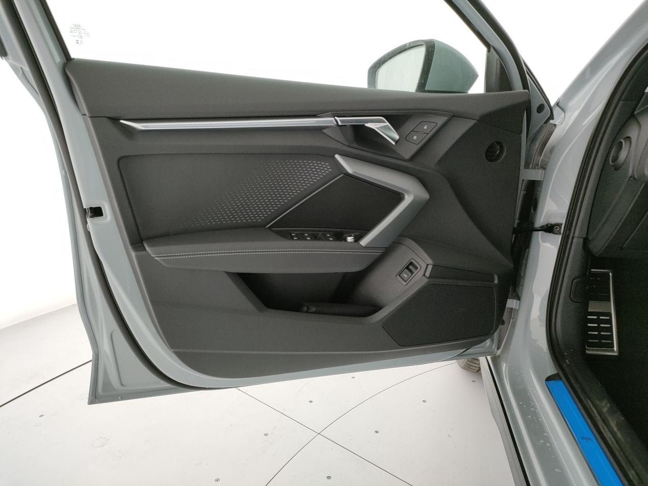 Audi A3 allstreet 1.5 tfsi mhev identity contrast 150cv s-tronic