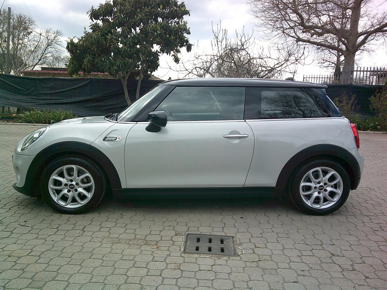 Mini 1.5 Cooper Baker Street*Solo km 46000*