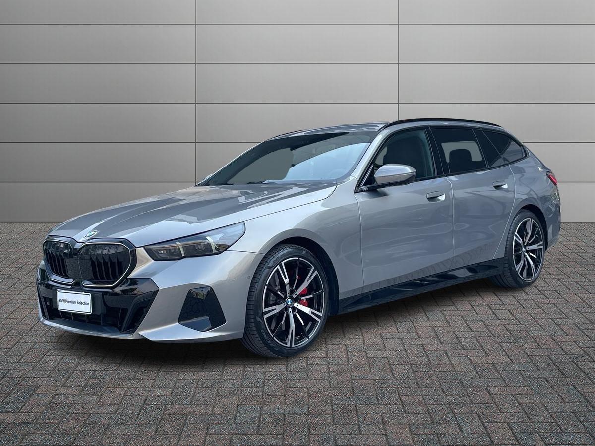 BMW 540d Touring 48V xdrive MSport Pro auto