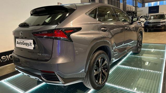 LEXUS NX 300 Hybrid 4WD Luxury