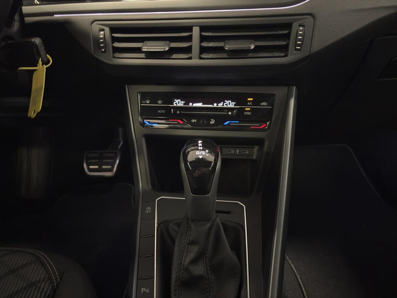 Volkswagen Taigo 1.5 tsi R-Line 150cv dsg
