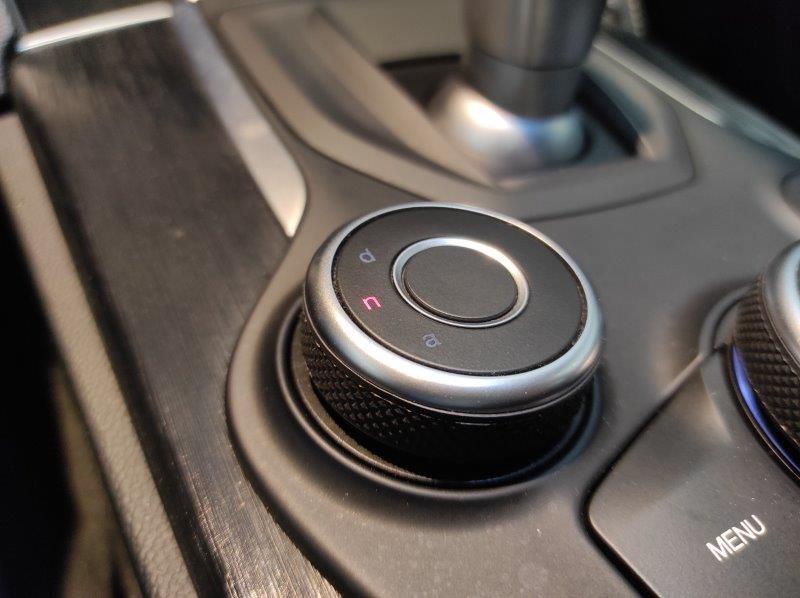 ALFA ROMEO Stelvio - Stelvio 2.2 Turbodiesel 190 CV AT8 Q4 Business