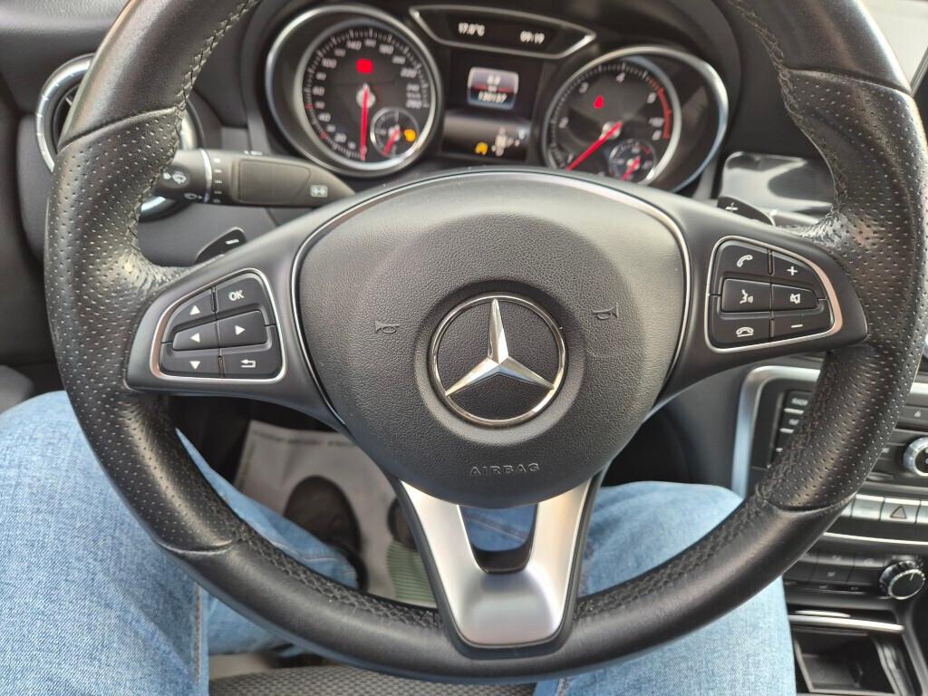 Mercedes CLA 180 d Automatic Sport