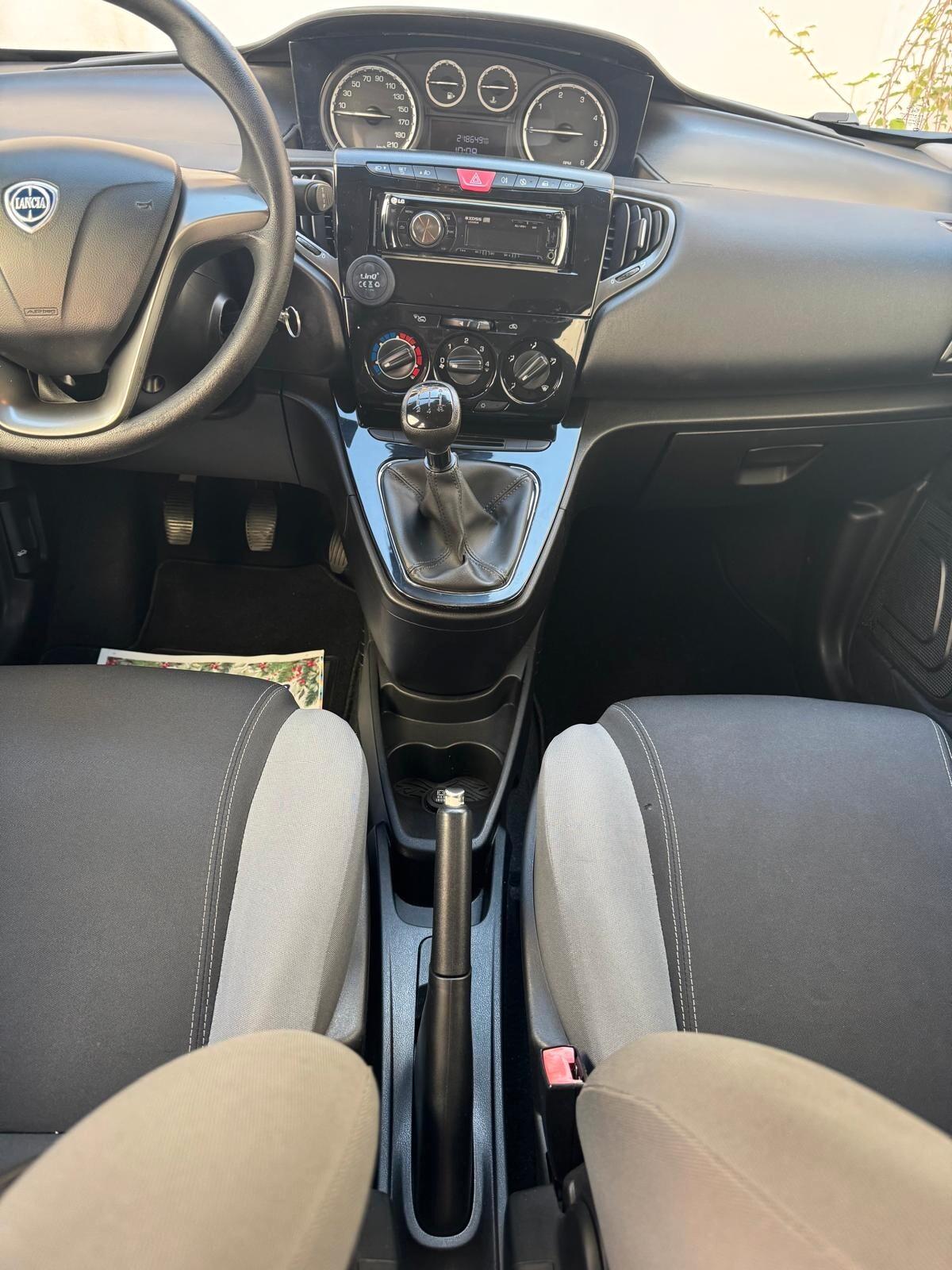 Lancia Ypsilon 1.3 MJT 16V 95 CV 5 porte S&S Platinum