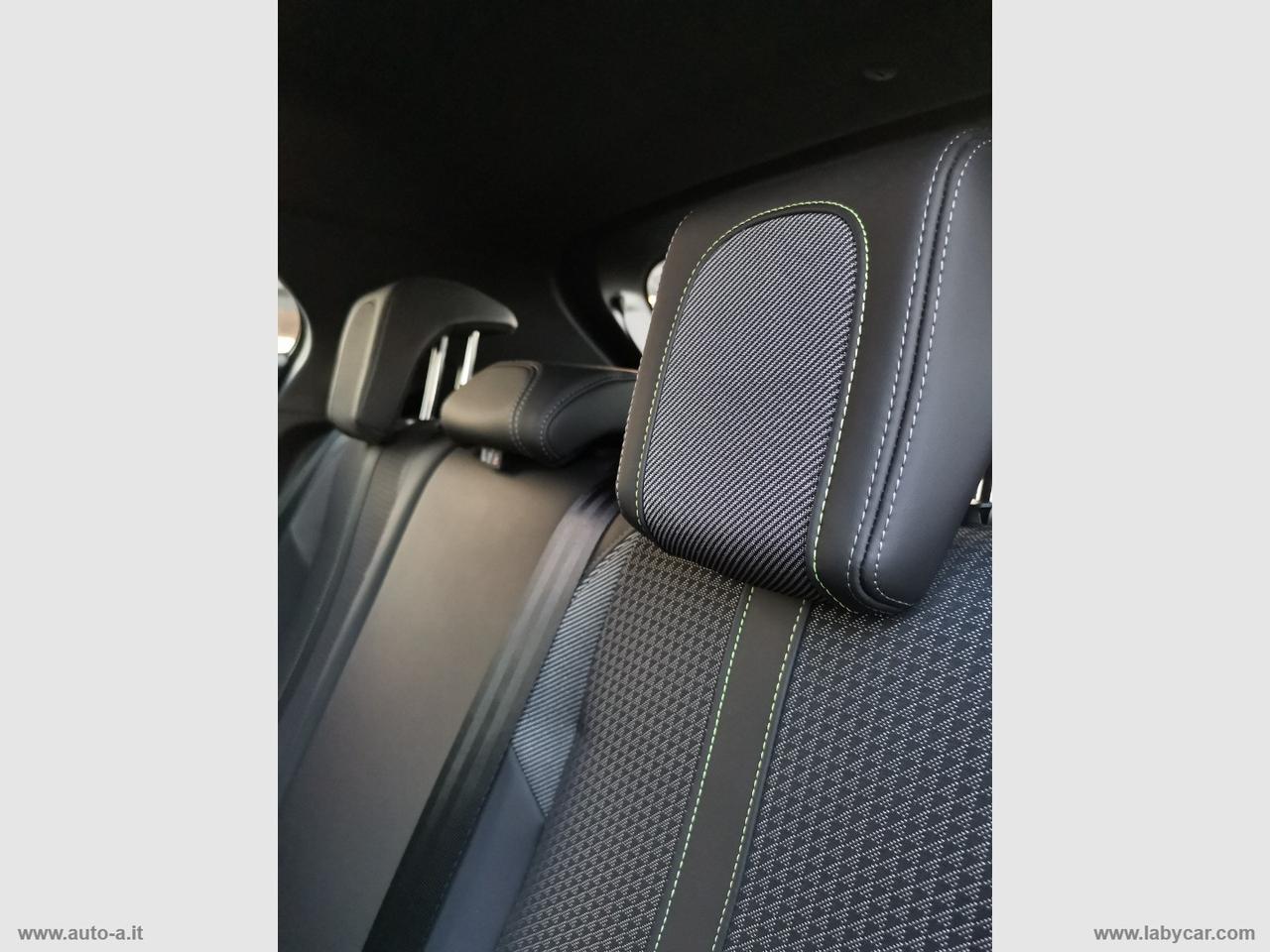 PEUGEOT 2008 BlueHDi 110 S&S GT