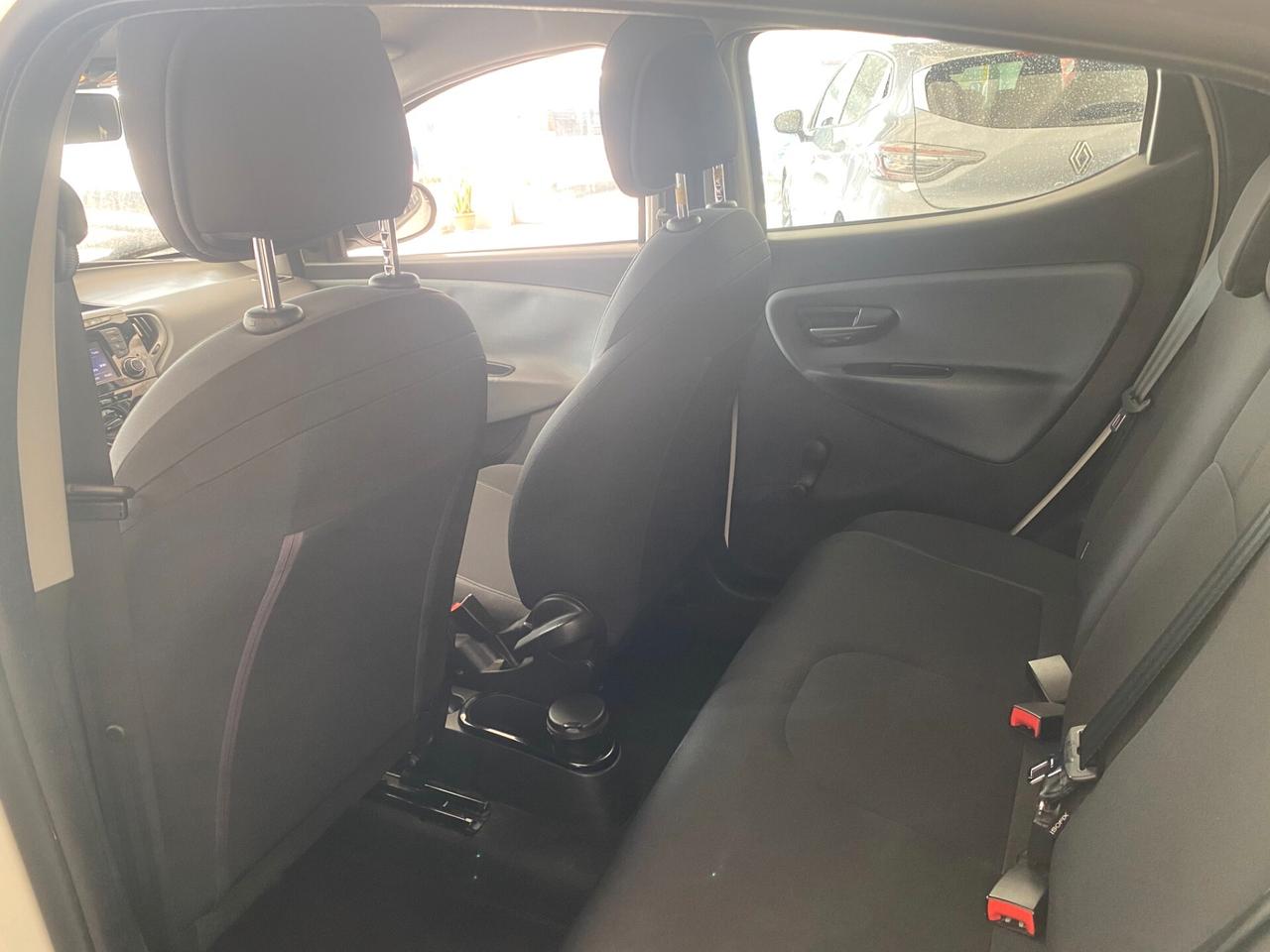 Lancia Ypsilon 1.3 MJT 16V 95 CV 5 porte S&S Platinum